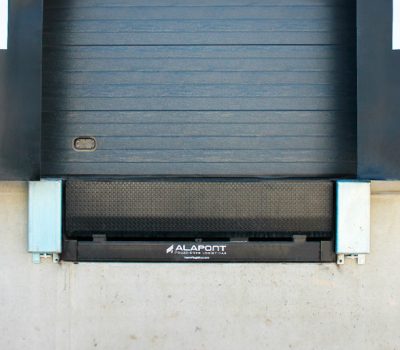 hydraulic-dock-levelers hydraulic-dock-levelers